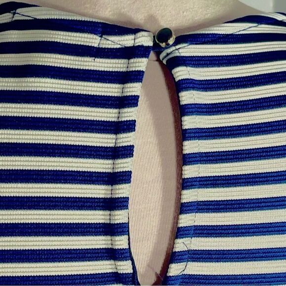 đť…şMONTEAU sheath dress sleeveless navy blue and white horizontal striped size M - Picture 8 of 13
